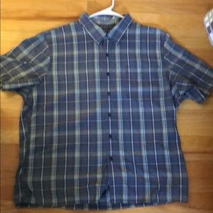 Calvin Kline men’s button down shirt,